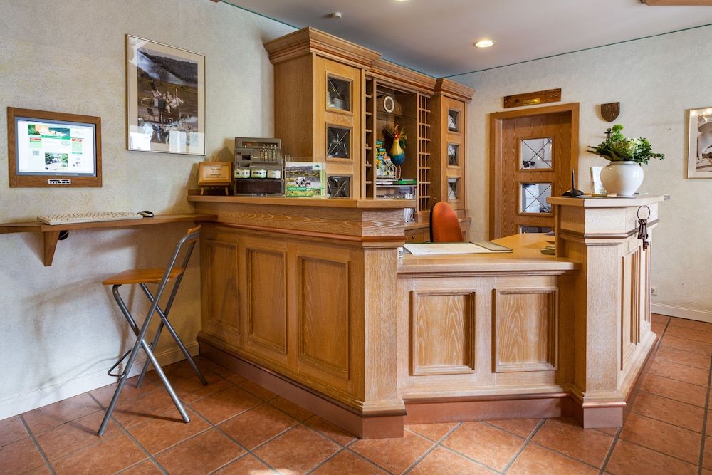 Landhotel Weserblick -1 estrelas em Beverungen