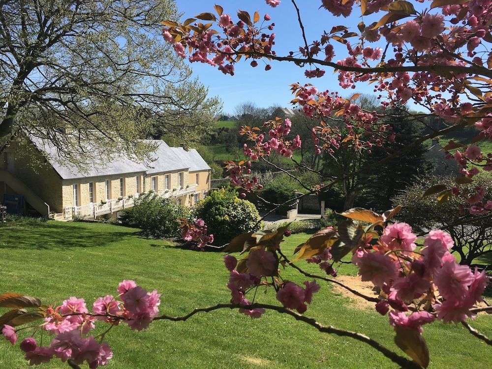 B&B Le Clos Saint-Jean - Omaha Beach -1 estrelas em Sainte-Honorine-des-Pertes