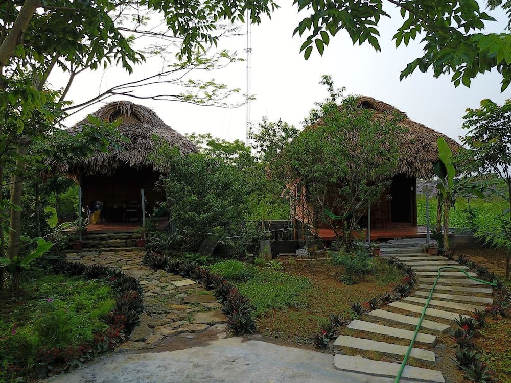 Cuc Phuong Bungalow 2