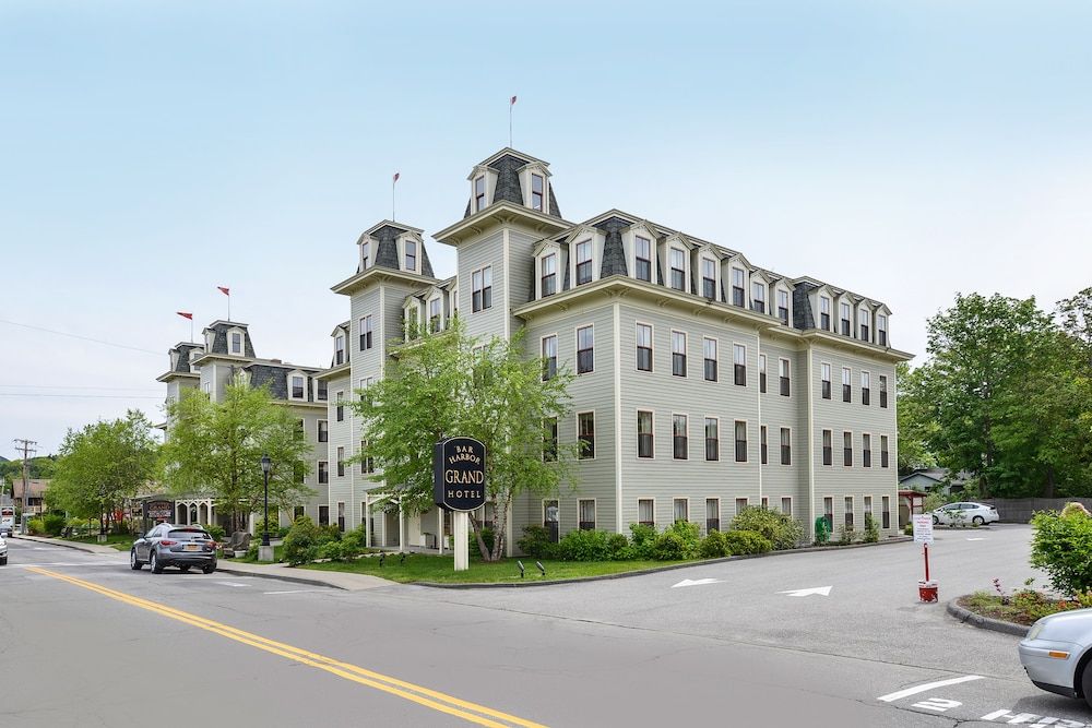 Bar Harbor Grand Hotel -1 estrellas en Bar Harbor
