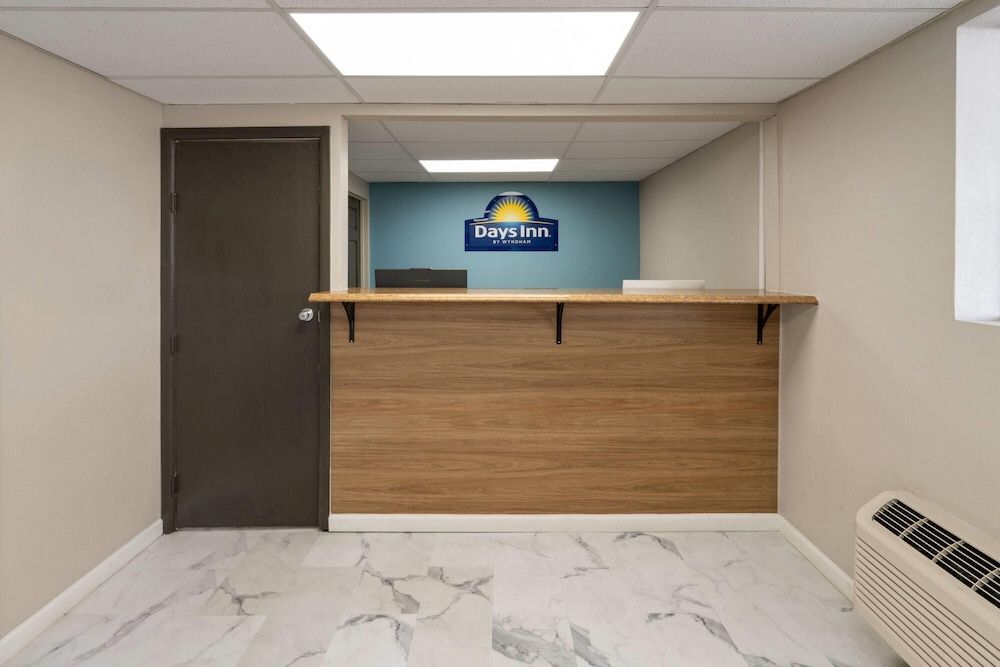 Days Inn by Wyndham Farmington NM 2