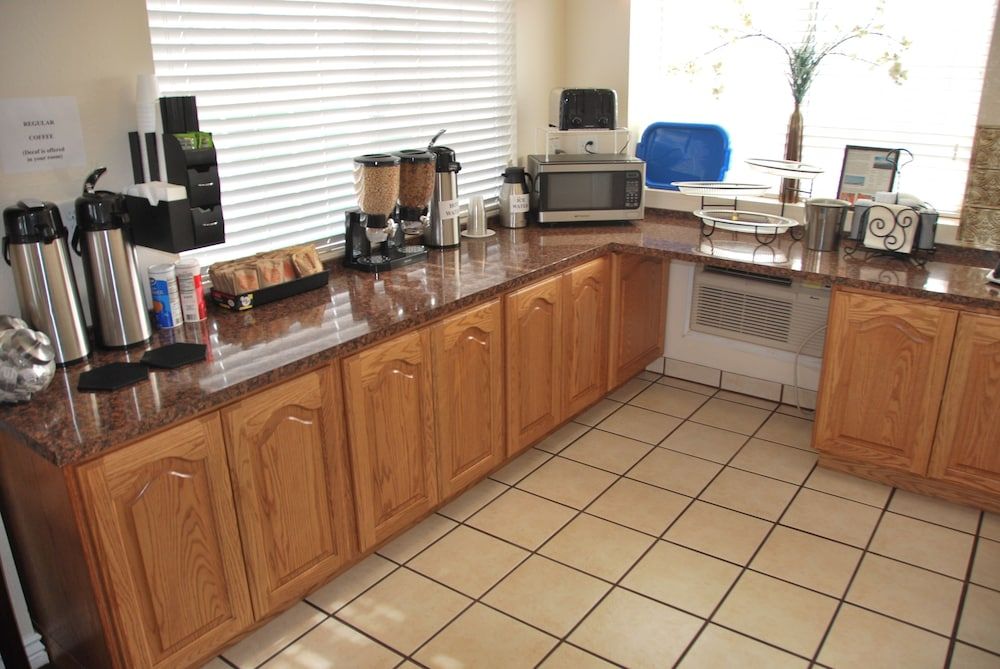 National 9 - Nephi 9 Inn 2