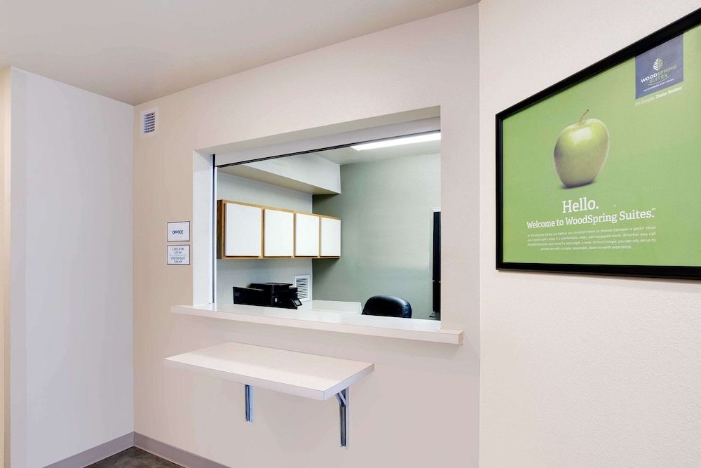 WoodSpring Suites Cincinnati Fairfield 2