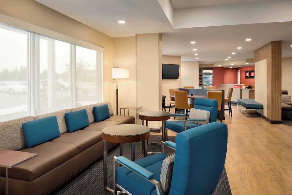TownePlace Suites by Marriott Minooka 2
