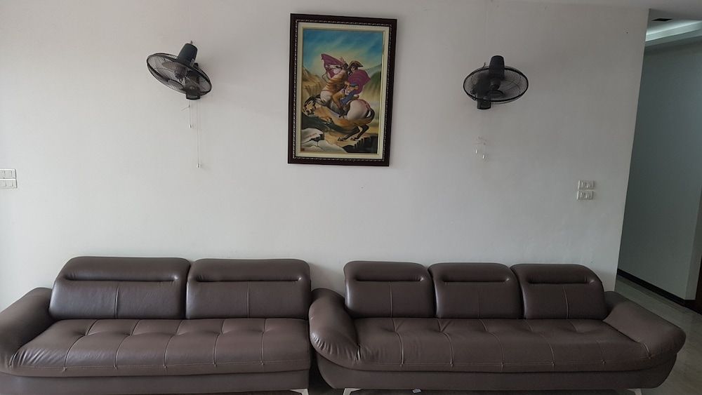 Lakeside Dailai Hotel 3