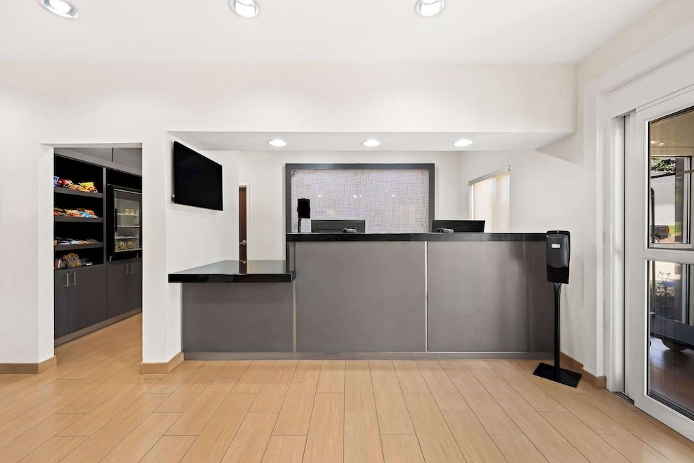 Best Western Bryan College Station 2