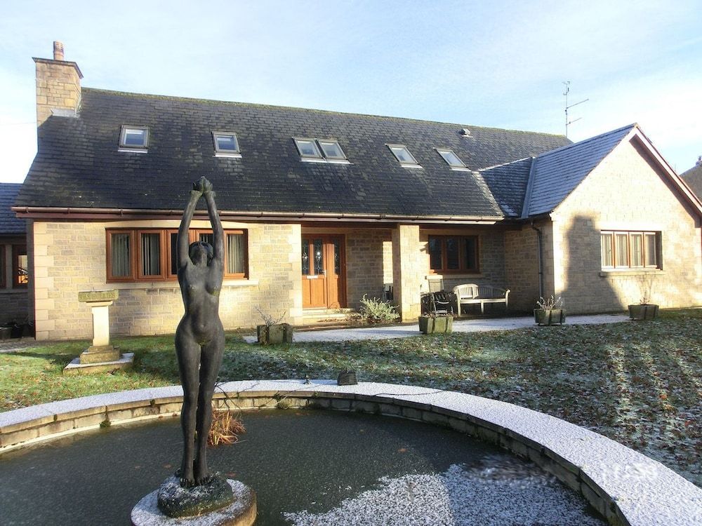 The Hollies On The Wall -1 estrelas em Gilsland