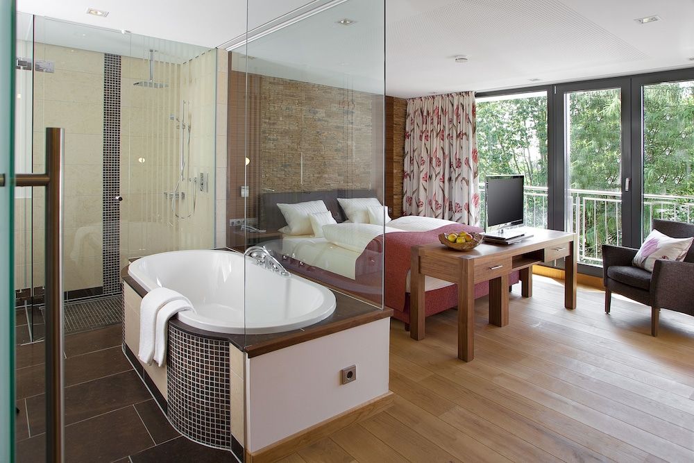 Landidyll Hotel Gasthof Zum Freden 3