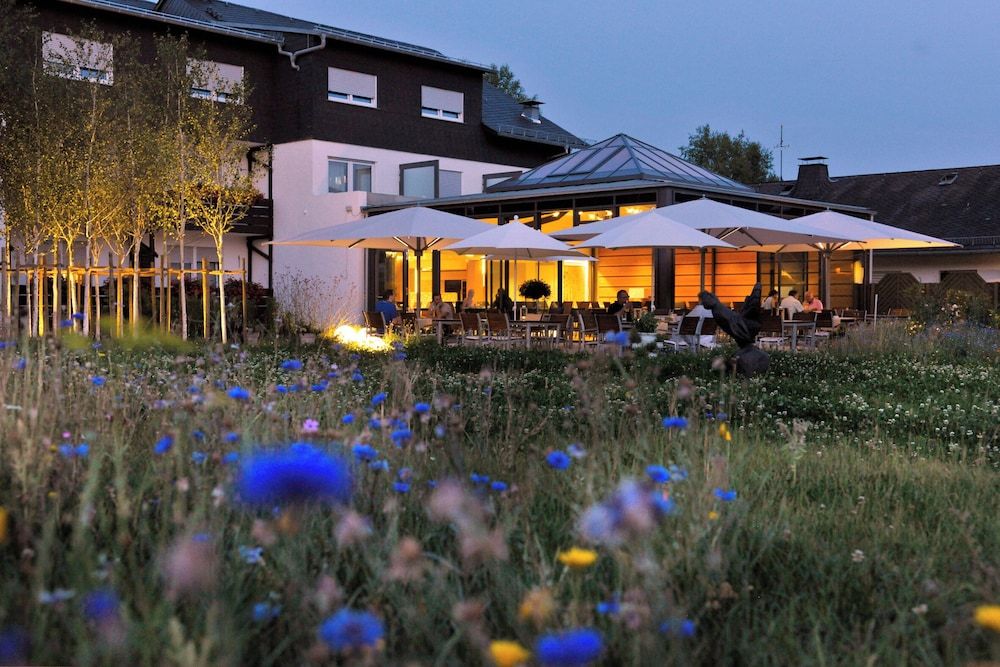 Landidyll Hotel Restaurant Birkenhof 4 estrelas em Klosterkumbd