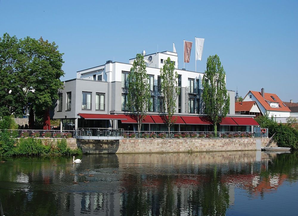 Hotel Eberhards am Wasser 4 estrelas em Bietigheim-Bissingen