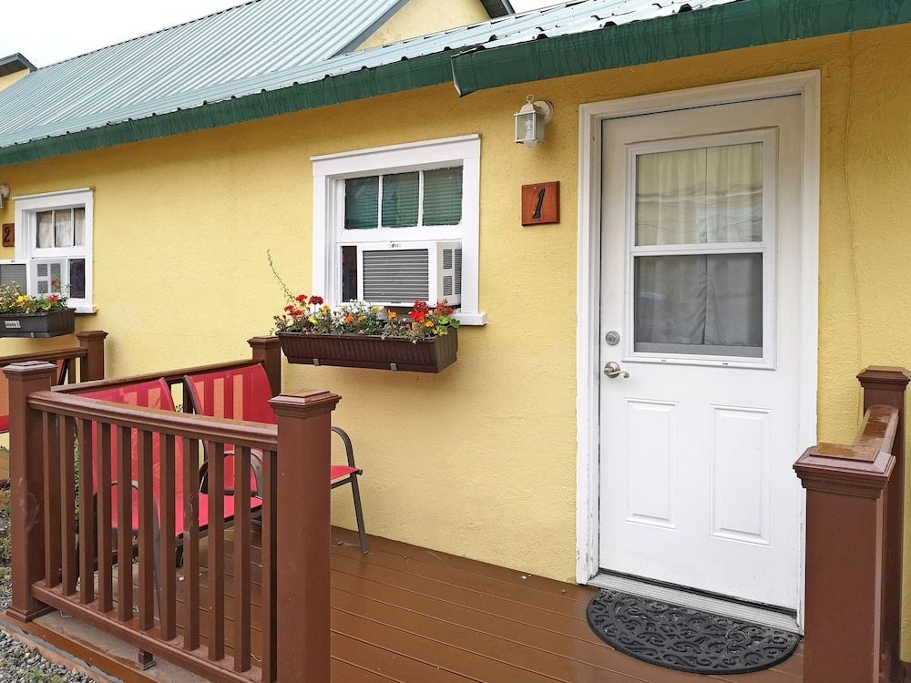 Yellowstone Riverside Cottages -1 étoiles à Gardiner