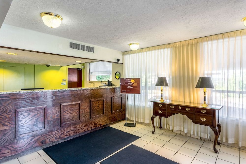 Americas Best Value Inn Edgewood 2