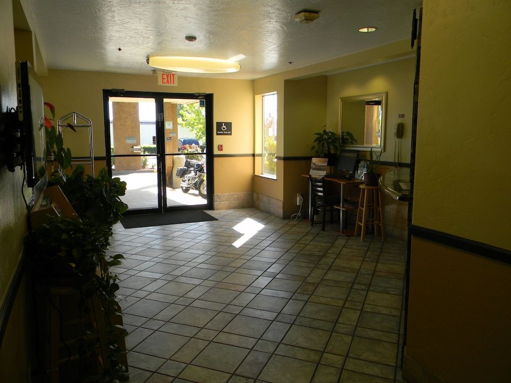 Motel 6 Wilsonville, OR - Portland 3