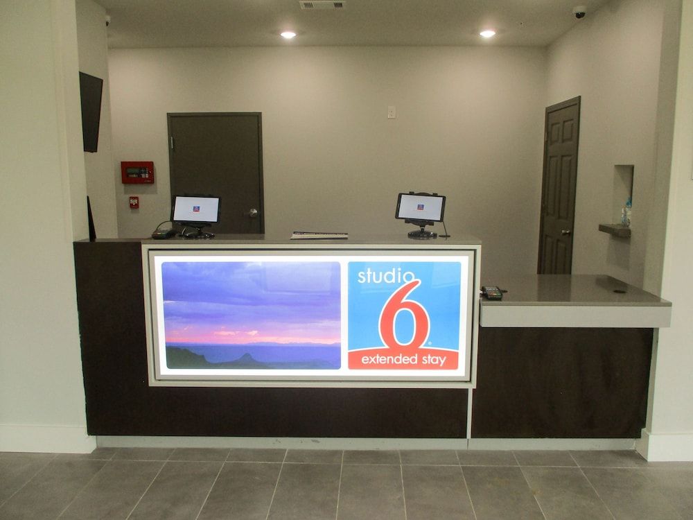 Studio 6 Port Allen La Baton Rouge I 10 3