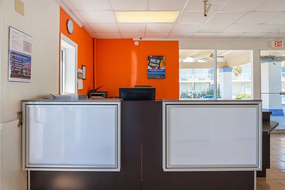 Motel 6 Tifton, GA 3