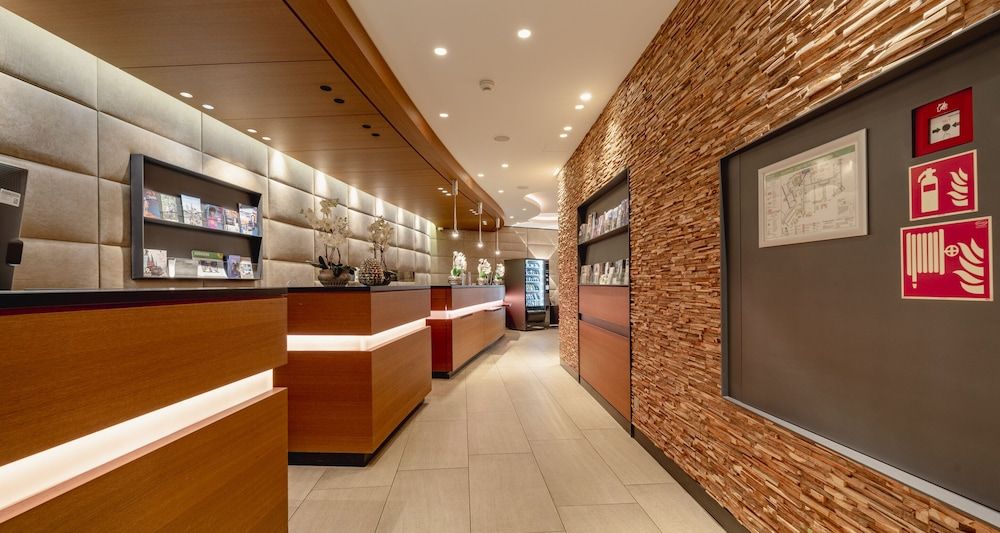 PLAZA INN Köln Pulheim 2