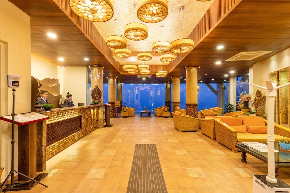 Hotel Mystic Mountain 2