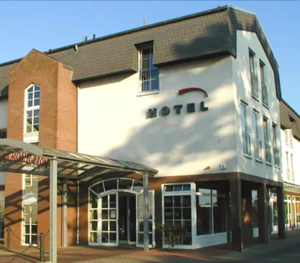 Hotel Lindenberger Hof -1 estrelas em Ahrensfelde