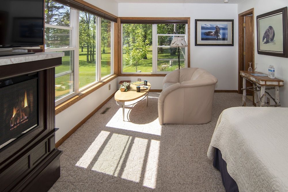 Leech Lake Resort Bed & Breakfast 2