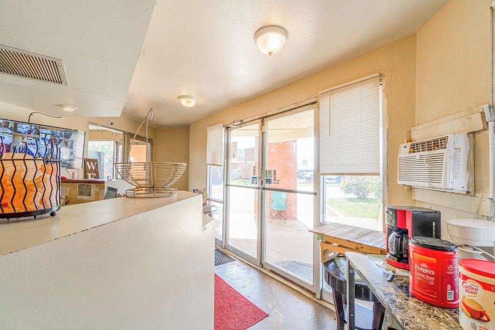 Castle Inn & Suites By OYO Chickasha 3