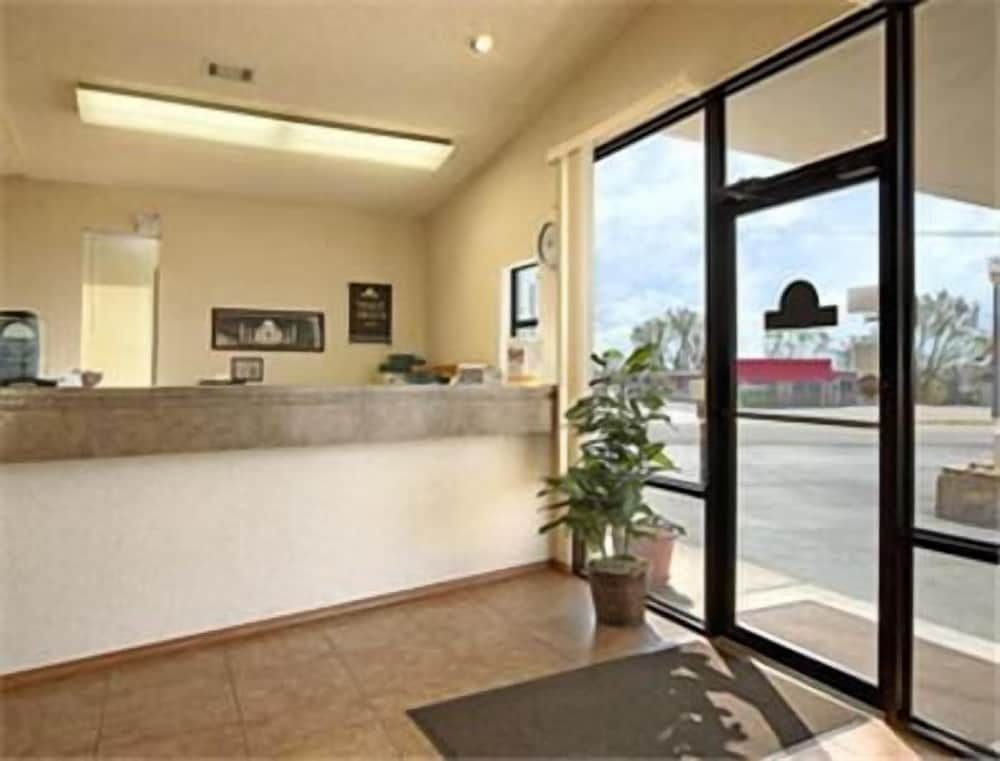 Sunset Inn Clarksville 2 estrelas em Clarksville