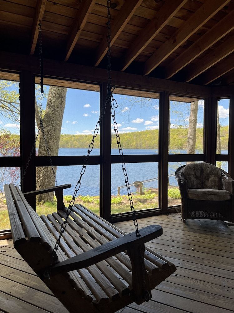 Interlaken Inn & Resort 3 estrelas em Lakeville