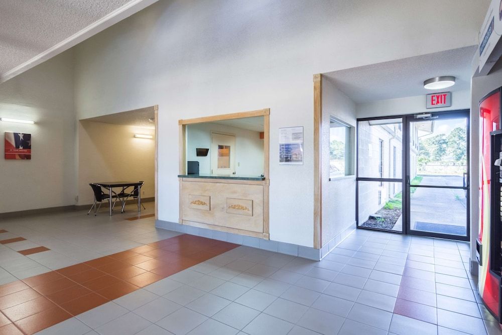 Motel 6 Arkadelphia, AR 2