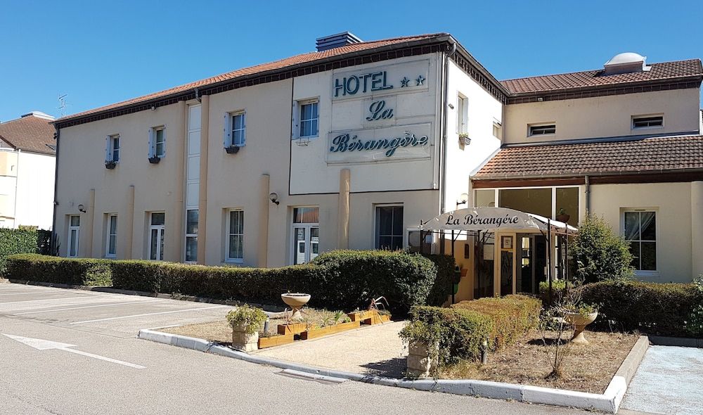 Hôtel la Bérangère 2 estrelas em Pérouges