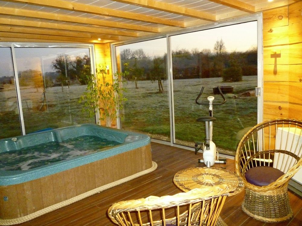 B&B avec spa La Serpauderie -1 estrelas em Saint-André-de-Lidon