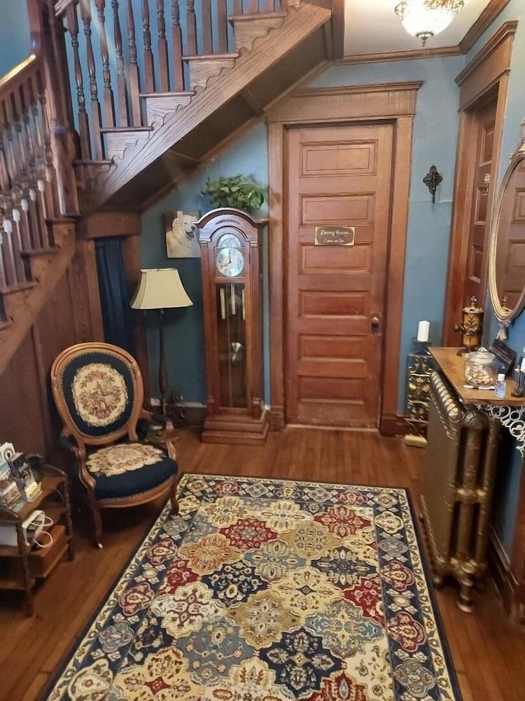 The Katherine Holle House 2