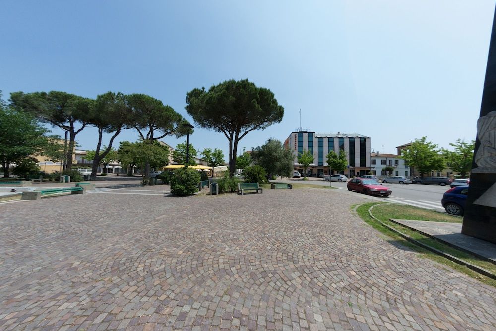 Hotel Tessarin 3 estrelas em Taglio di Po