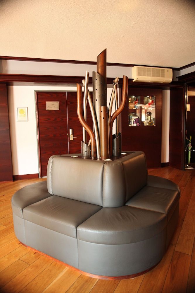 Logis Hotel Cottage Dudelange 3