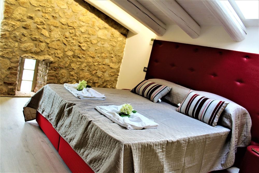 Arco di Vino - Tourist Location 3