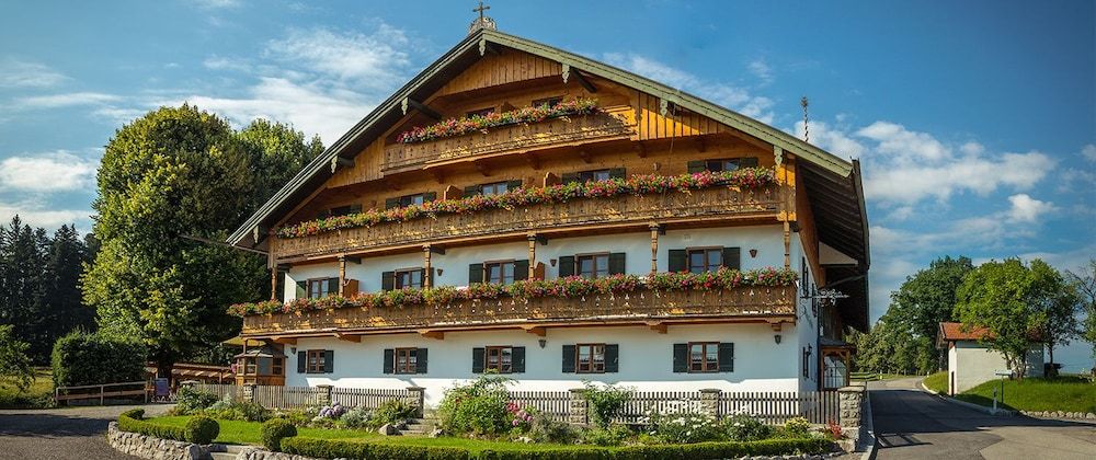 Landgasthof Fischbach -1 estrelas em Wackersberg