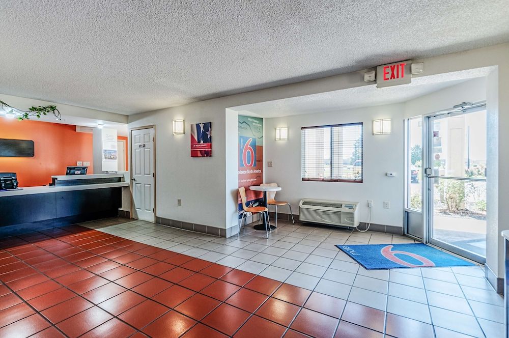 Motel 6 Martinsburg, WV 3