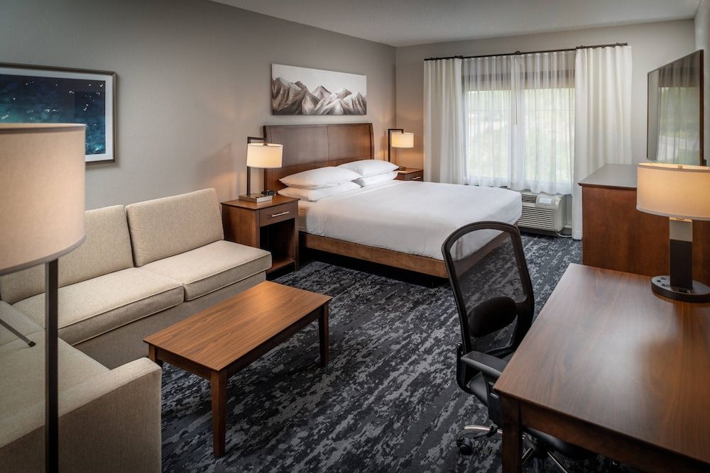 Delta Hotels by Marriott Huntington Mall 3 estrelas em Barboursville