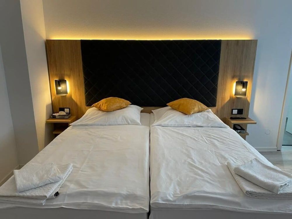 Hotel und Restaurant Bella Italia -1 estrelas em Niederfell