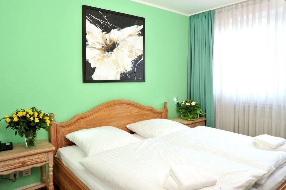 Stadthotel Langenfeld -1 estrelas em Langenfeld