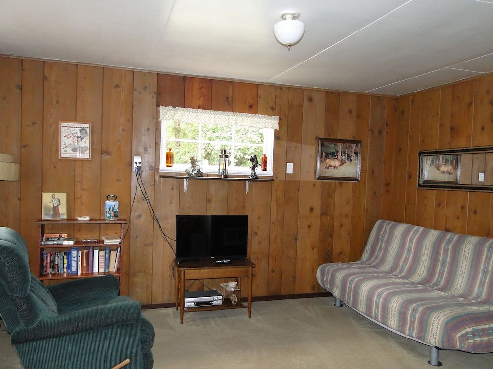 Shakti Cove Cottages 3