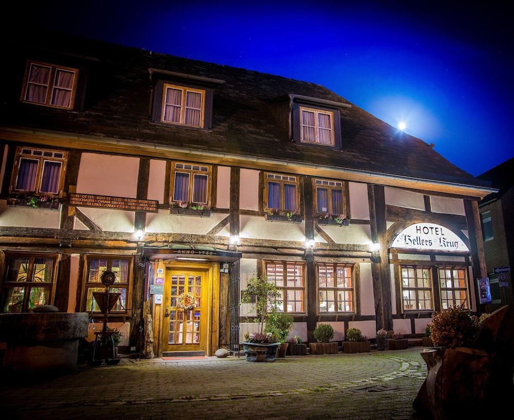 Hotel Hellers Krug 3 estrelas em Holzminden