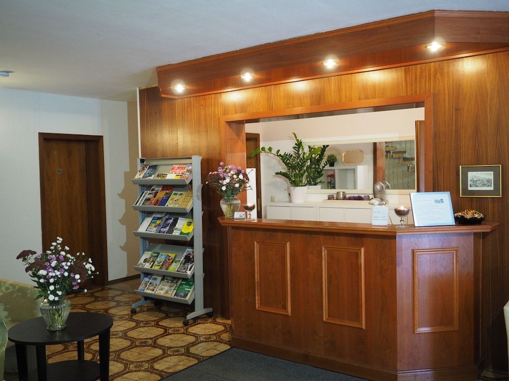 Waldhotel Porta Westfalica garni 3