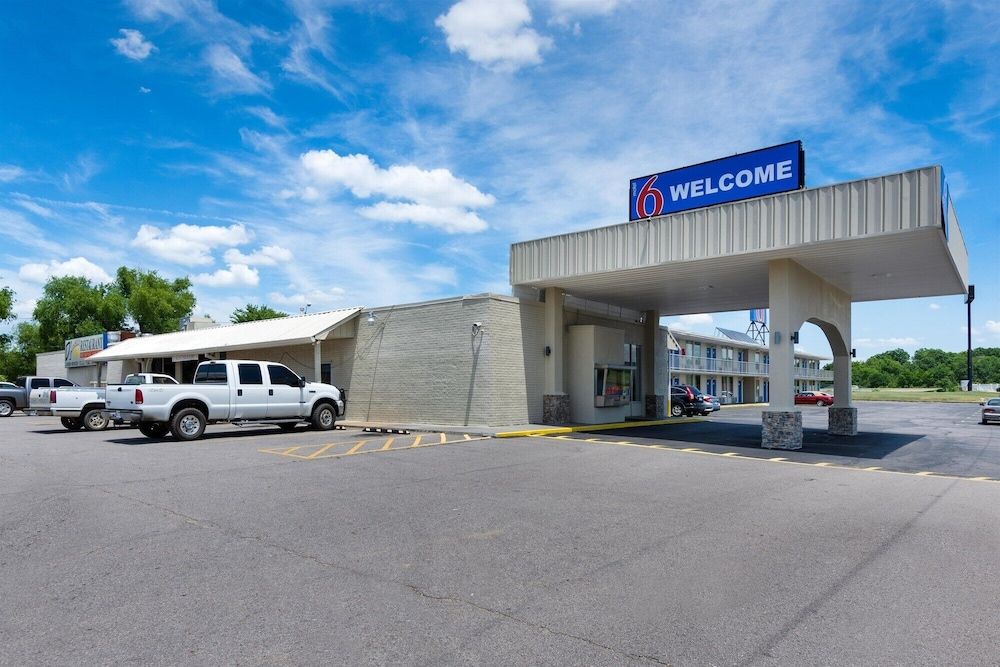 Motel 6 Van Buren, AR 2 estrelas em Van Buren