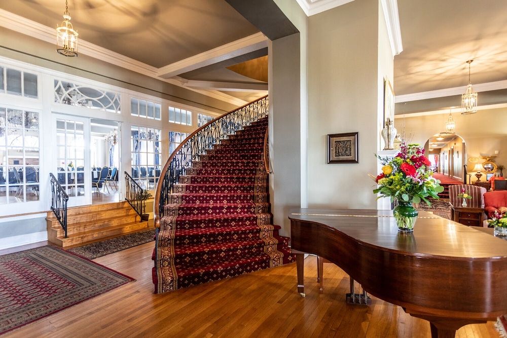 Mimslyn Inn Historic Hotels Of America 2