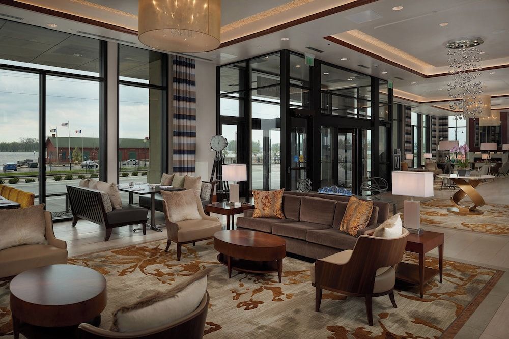 The Merrill Hotel, Muscatine, a Tribute Portfolio Hotel 3