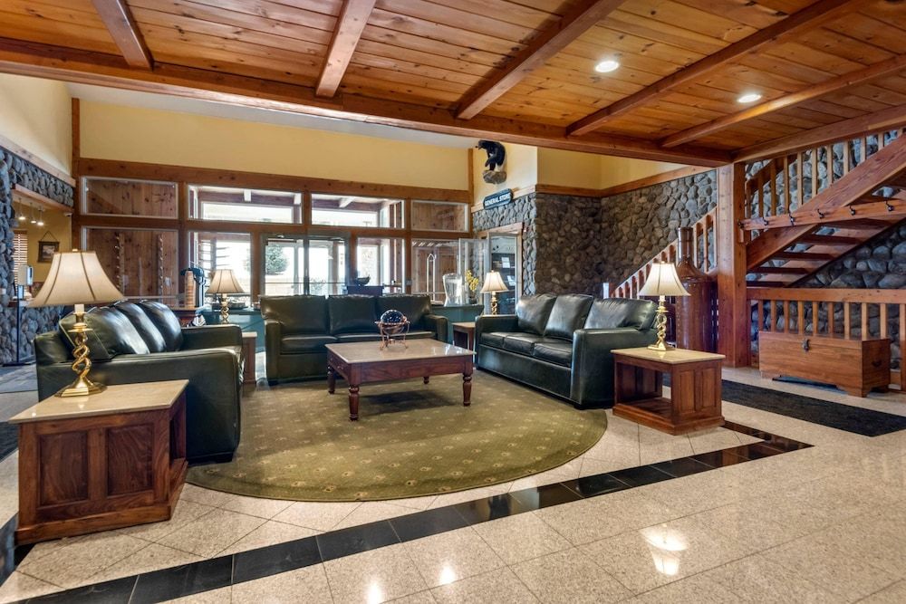 Mountain Edge Suites at Sunapee, Ascend Hotel Coll 3