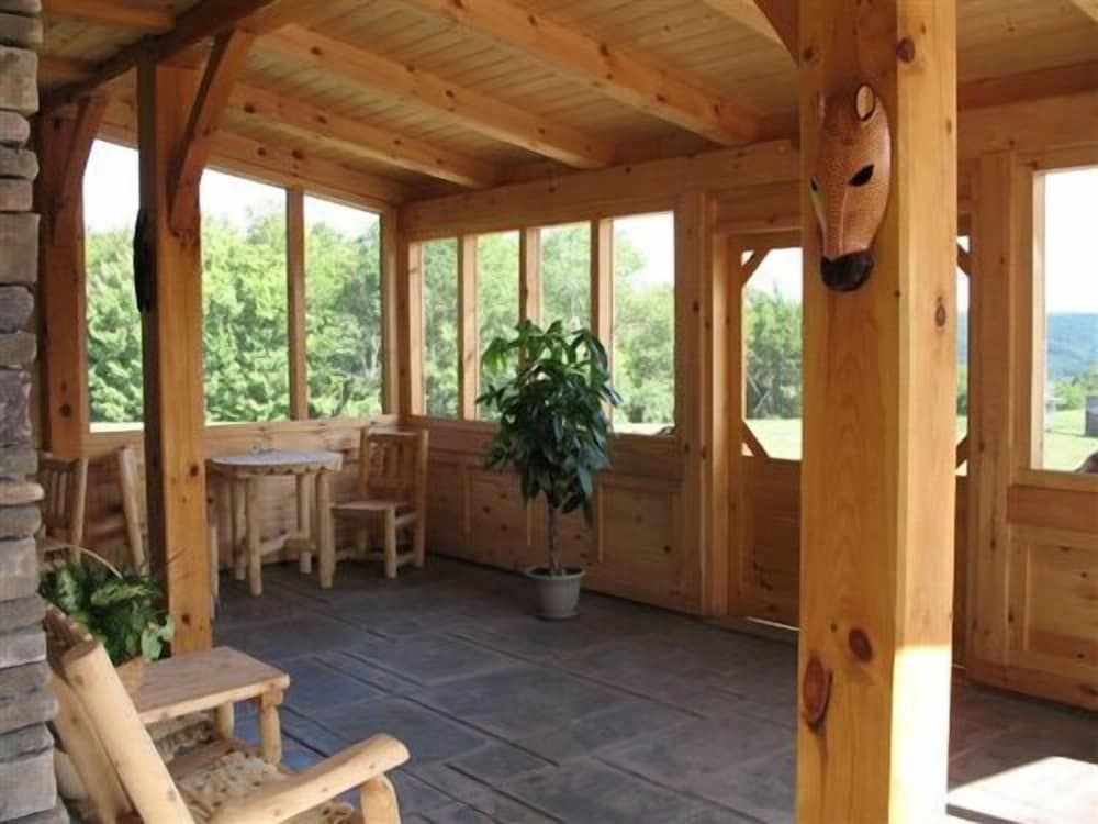 August Lodge Cooperstown 3