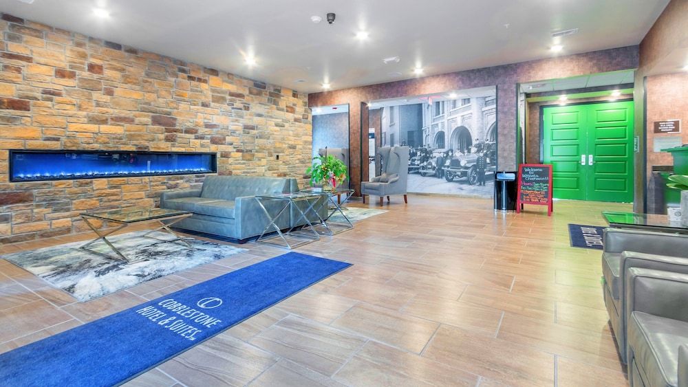 Cobblestone Hotel and Suites Janesville 2