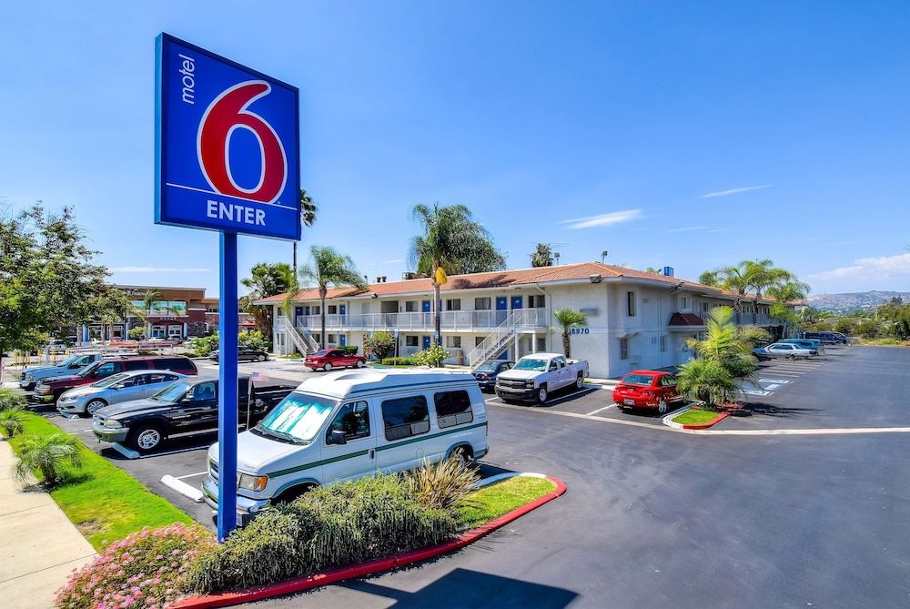 Motel 6 Rowland Heights, CA - Los Angeles - Pomona 2 estrelas em Rowland Heights