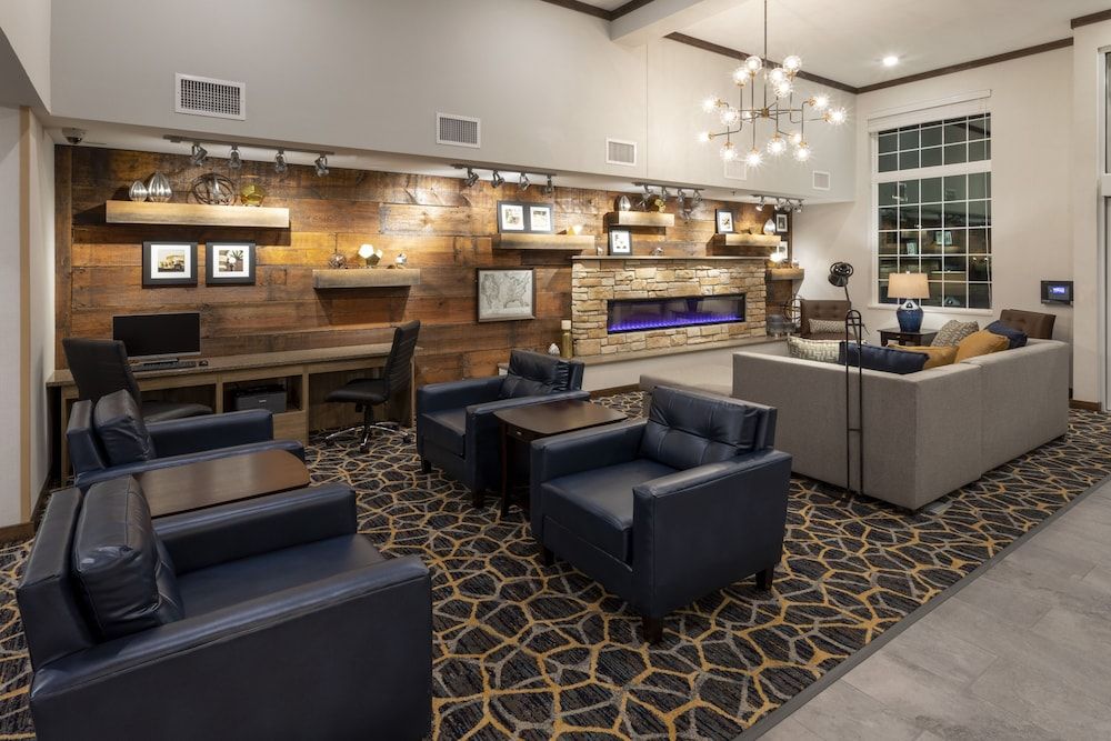 GrandStay Hotel & Suites Rock Valley 2