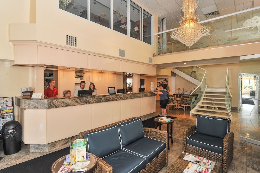 The White Sands Oceanfront Resort & Spa 3